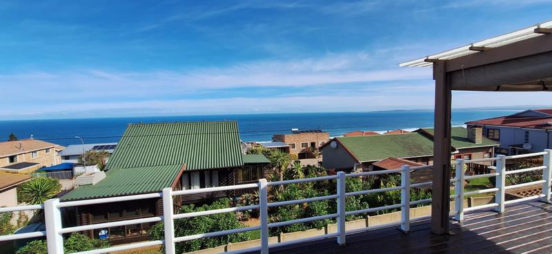 4 Bedroom Property for Sale in Dana Bay Western Cape